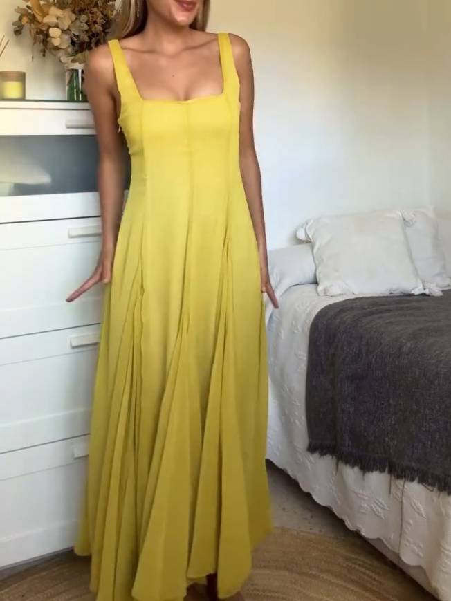 Helga - Legeres Kleid mit quadratischem Ausschnitt und integriertem Blazer