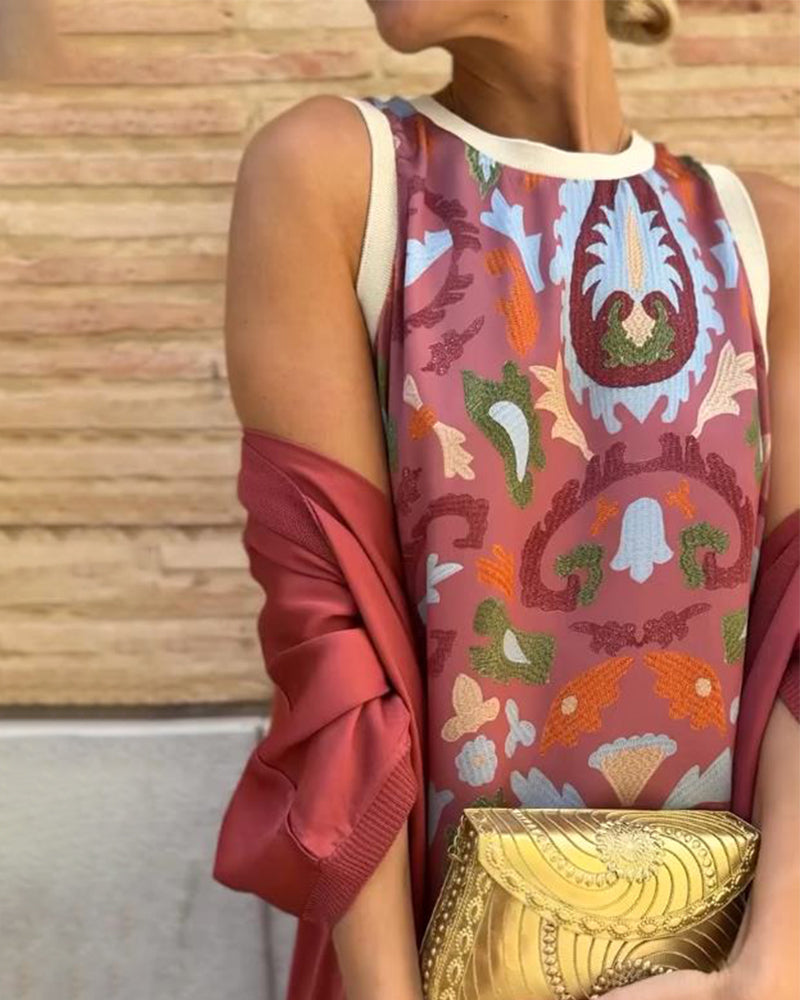 Bella – Zweiteiler mit kreativem Print für urbane Sommer-Looks & starke Auftritte