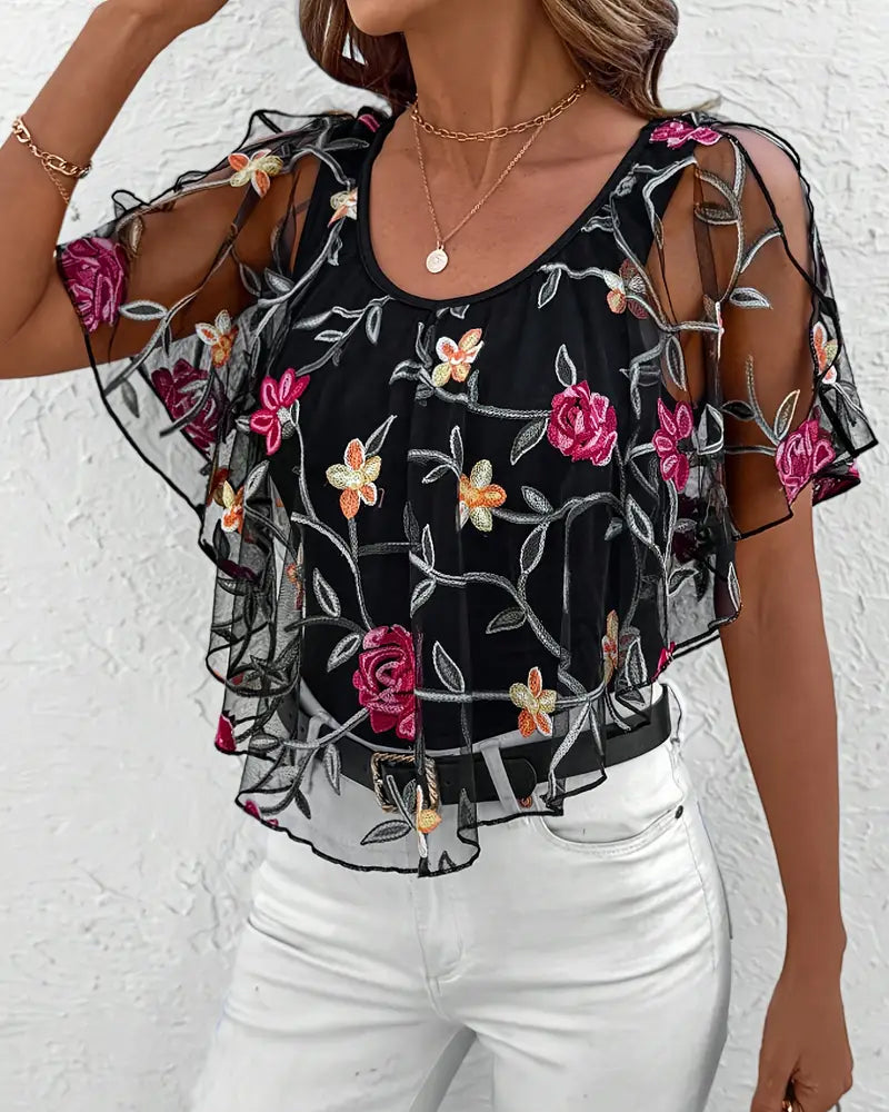 Elara – Bestickte Mesh-Bluse mit Statement-Ärmeln für elegante Layering-Looks