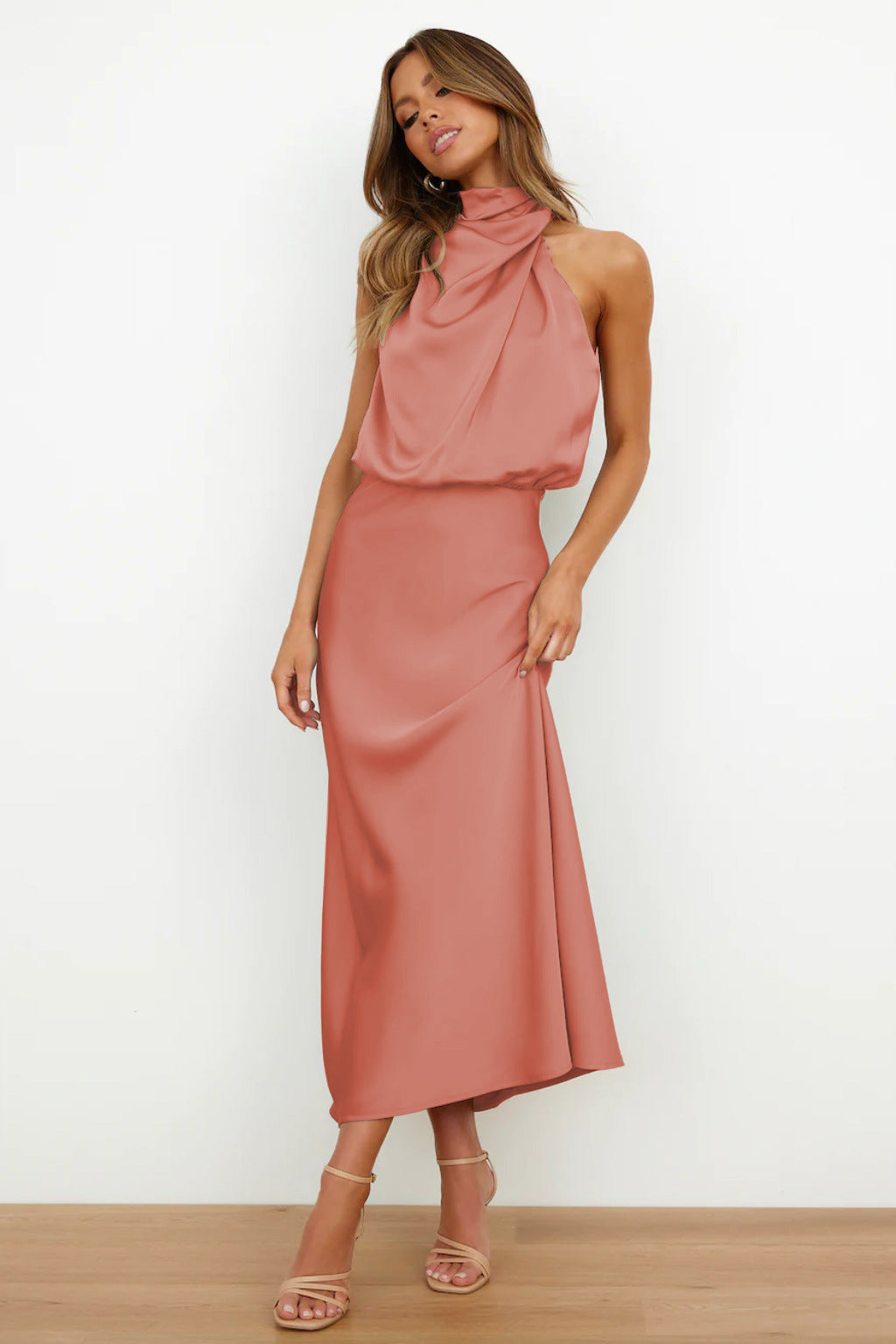Nomi – Elegantes Amerikanisches Kleid für einen Raffinierten Look