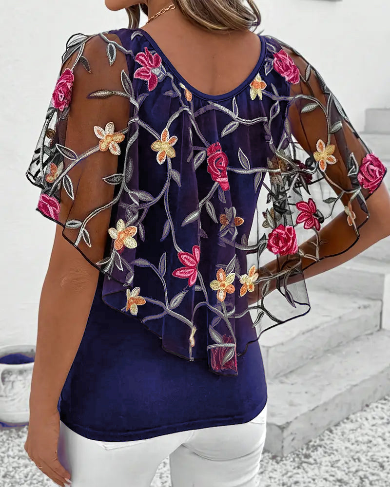 Elara – Bestickte Mesh-Bluse mit Statement-Ärmeln für elegante Layering-Looks